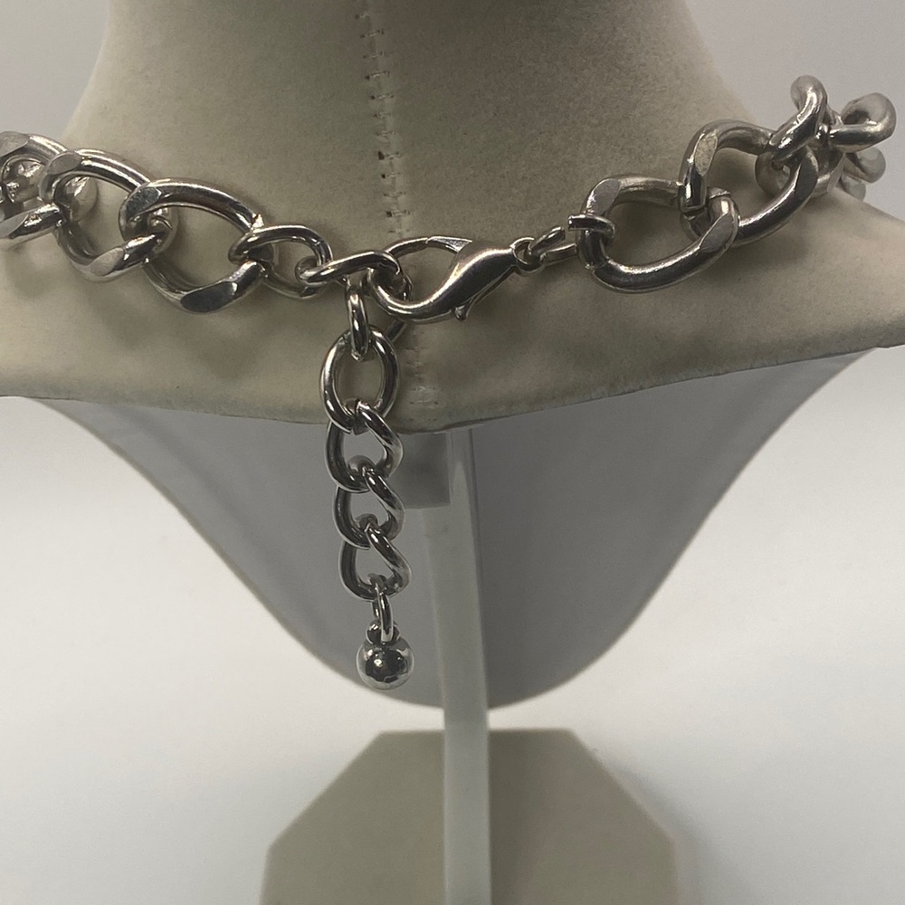 Elegant Heavy Silver Tone Clear Rhinestone Statement Chain Necklace - Picture 5 of 9